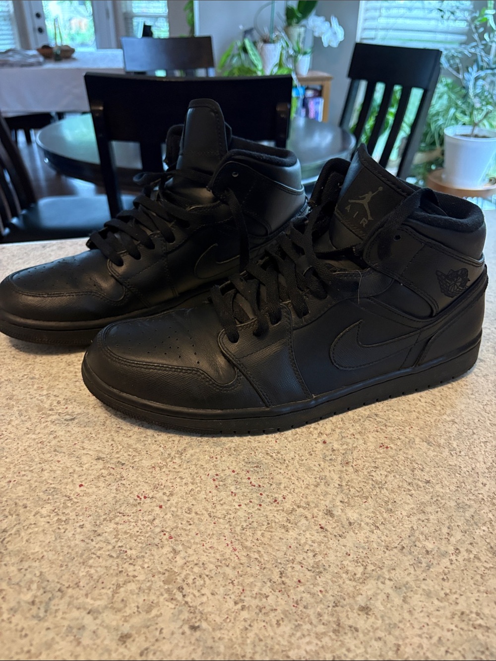 Nike 2013 Triple Black Air Jordans 1 Mid